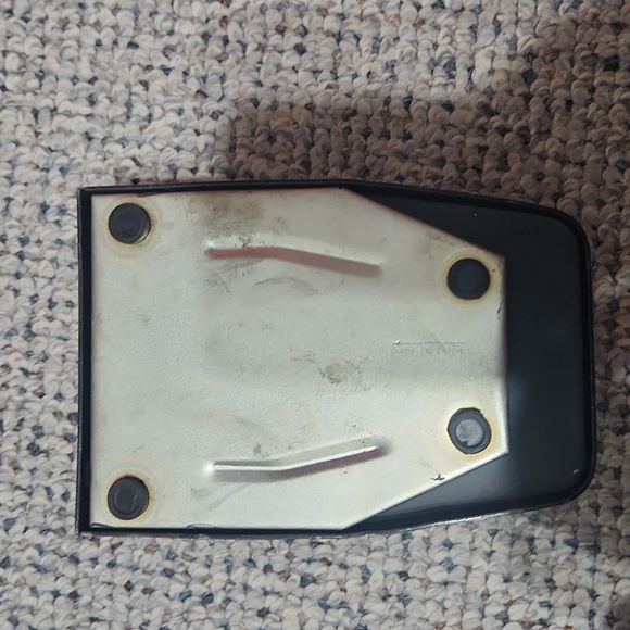 2 Hole Paper Punch - Picture 2 of 2